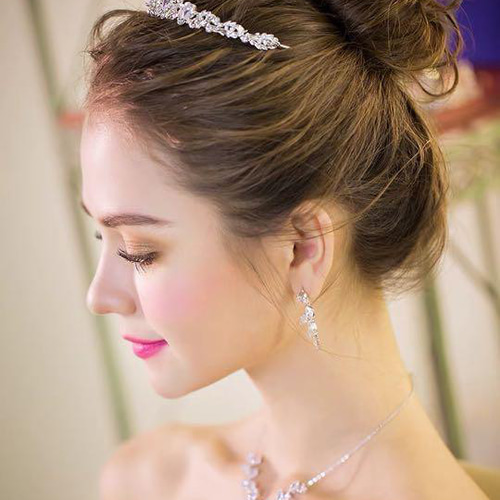 新入荷！ティアラ 2種類からお選び 髪飾り ヘアアクセサリー 結婚式9 