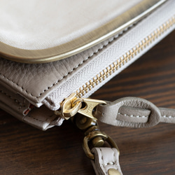 がま口　お財布ショルダー　くすみカラー   グレージュ　長財布　スマホショルダー　レディース　aw-17nns 10枚目の画像