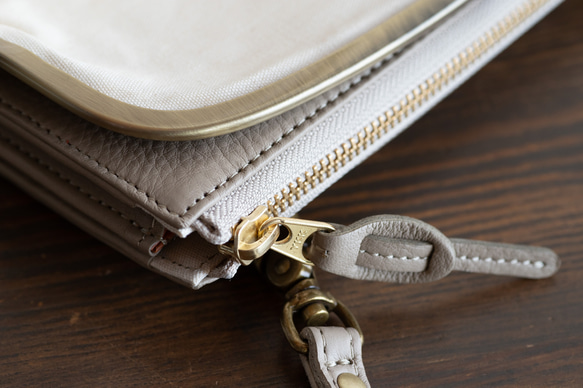 がま口　お財布ショルダー　くすみカラー   グレージュ　長財布　スマホショルダー　レディース　aw-17nns 10枚目の画像