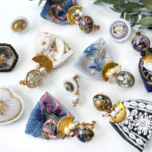 大ぶりチュールインド刺繍リボンタッセルイヤリング/ピアス
