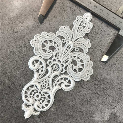 モチーフレース ◇ ダマスク柄 ◇ 日本製 ◇ M-lace-No,145 レース
