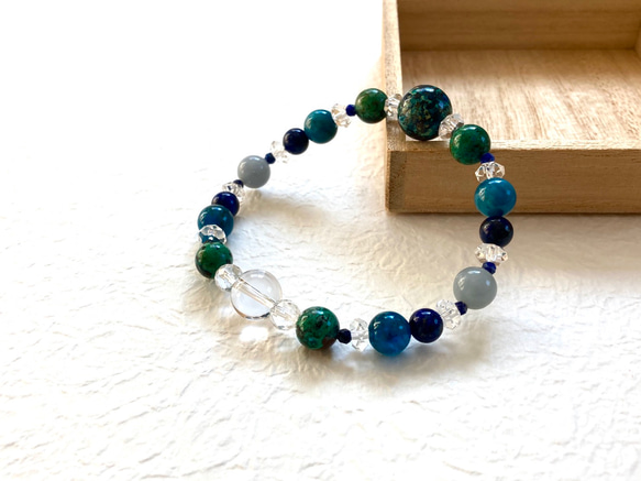 【碧き星の平和の誓い◆争いごとから無縁の日々へ〜地球を思わせる大玉クリソコラ】ラピスラズリ　エンジェライト　アパタイト　 4枚目の画像