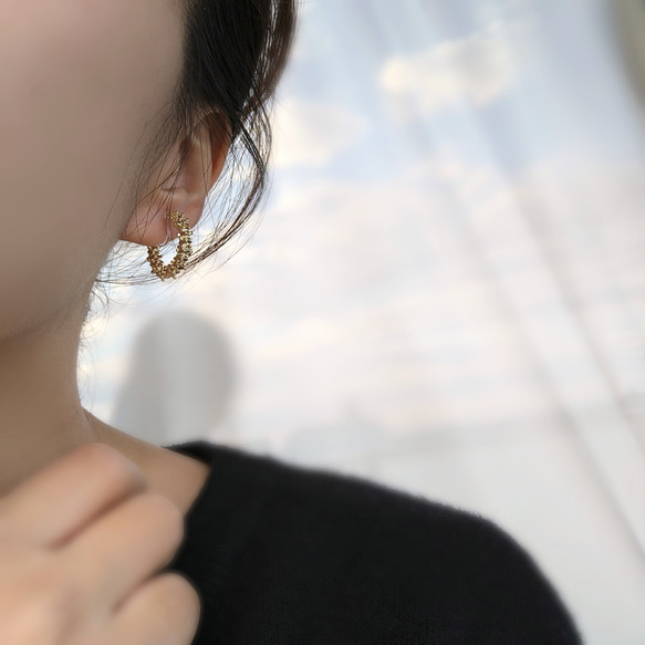 simply spark hoop earrings   シンプリーフープイヤリングフープピアス金属アレルギーノンホール 9枚目の画像