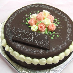 昔懐かしい、チョコレートデコレーションケーキ ブーケバージョン7号 1枚目の画像