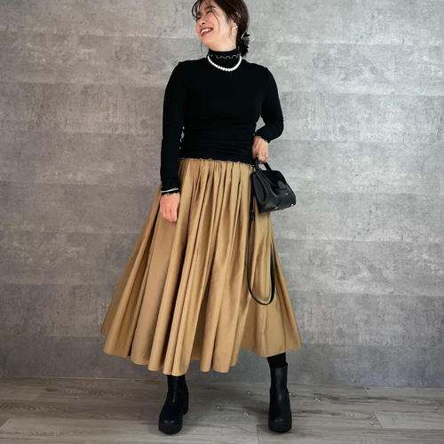 【タグ付き未使用】 MUNSINGWEAR スカート キャメル シンプルなのに洒落見え♡贅沢タックギャザーフレアスカート 秋色