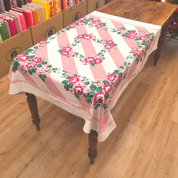 ピンクの花柄テーブルランナー テーブルクロス tomokk501 通販