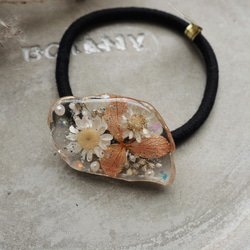 ミントグリーンボタニカル調ラウンドレジンヘアゴム ミントグリーンボタニカル調ラウンドレジンヘアゴム