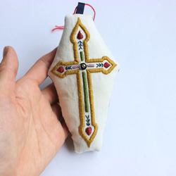 【手刺繍】十字架のオーナメント⁂クリスマスに⁂ 11枚目の画像