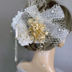 【豪華】 髪飾り 成人式髪飾り 卒業式髪飾り 簪付き 水引 白 金 銀 ベージュ 4枚目の画像