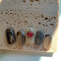 No.18 オンブレネイル・コラソン/フレンチネイル/秋冬ネイル/メキシカン/ブラウンネイル/おしゃれ 3枚目の画像