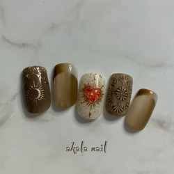 No.18 オンブレネイル・コラソン/フレンチネイル/秋冬ネイル/メキシカン/ブラウンネイル/おしゃれ 1枚目の画像