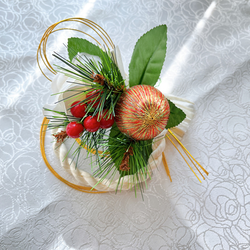 白椿の小さな正月飾り ミニしめ縄飾り しめ縄リース 2023 玄関飾り