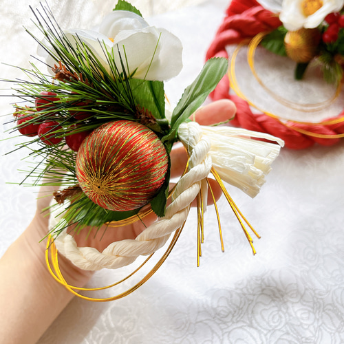 白椿の小さな正月飾り ミニしめ縄飾り しめ縄リース 2023 玄関飾り