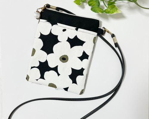 d949c1a2d430eda9fd8d92228a86cf