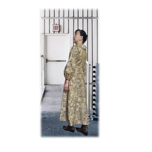 268 村山大島×紬昭和30年代イメージワンピース（黒／四角と花