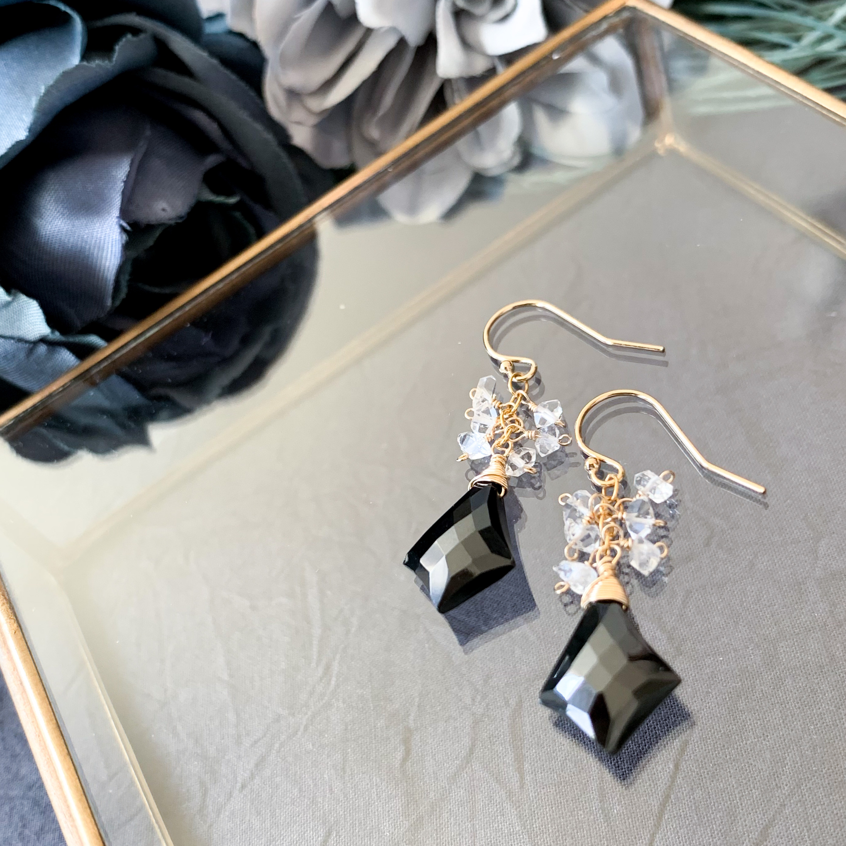 14kgf*ブラックスピネルとハーキマーダイヤモンドクォーツのピアス／イヤリング*