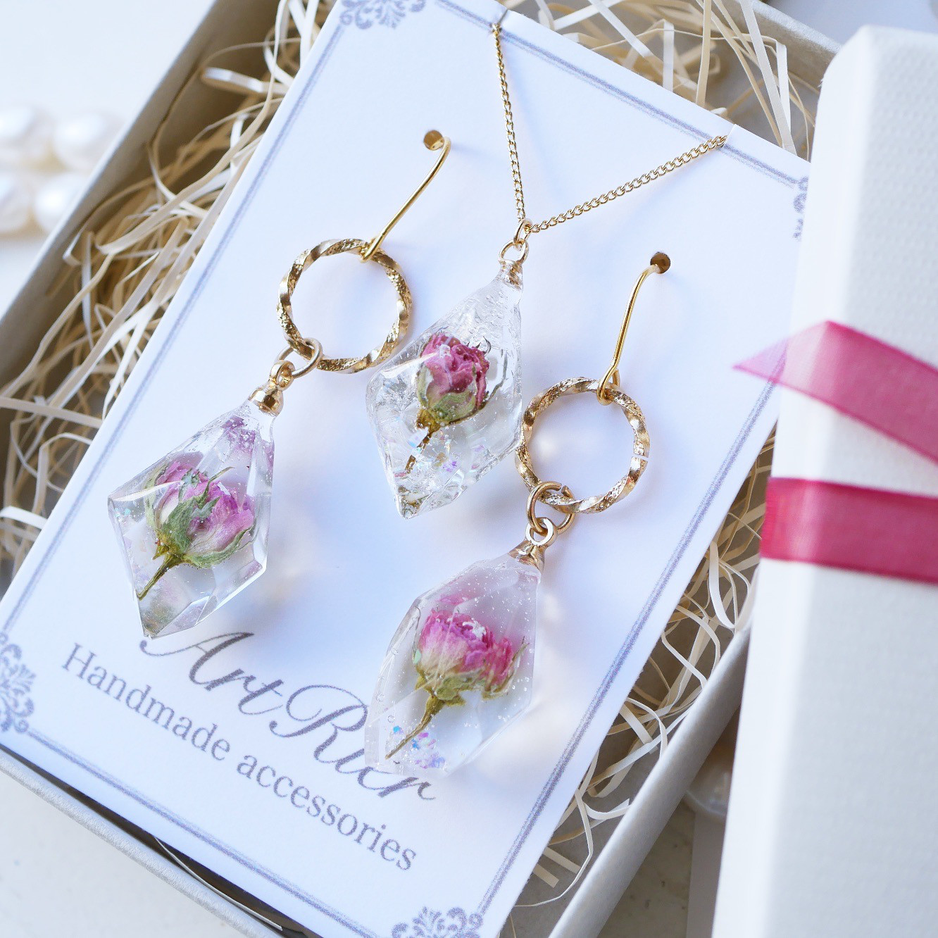 ミニバラのアンティーク鉱石風jewelryセット/Box付き