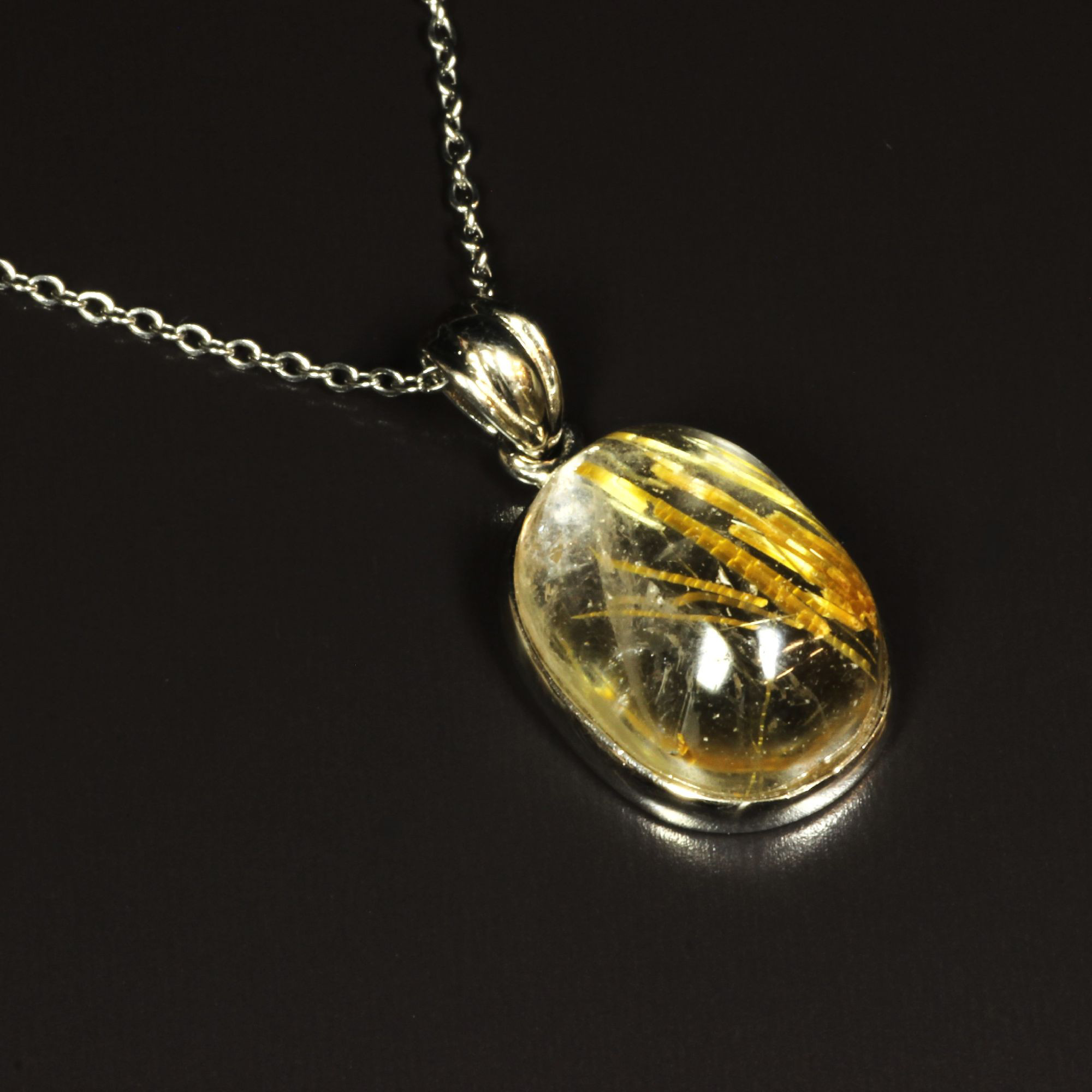 【黄金にギラギラ輝く!!】一点物 ゴールド タイチンルチル ペンダント SV925 ＧＴＫ３８ ケース付 水晶のお守り