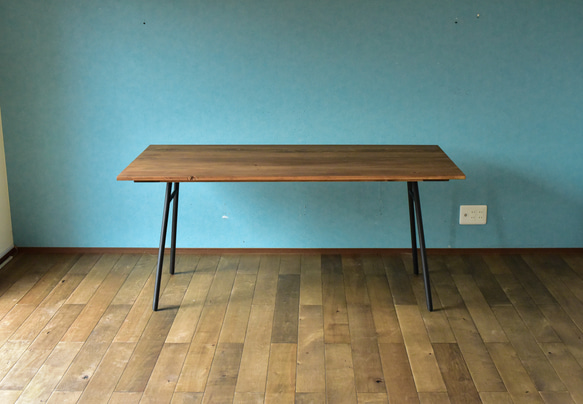 【120㎝】ダイニングテーブル　アイアン脚　ミディアムブラウン120㎝　無垢材　ヒノキ 5枚目の画像