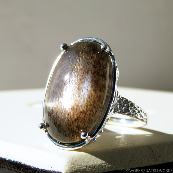 ブラック サンストーン リング / Black Sunstone Ring 3枚目の画像