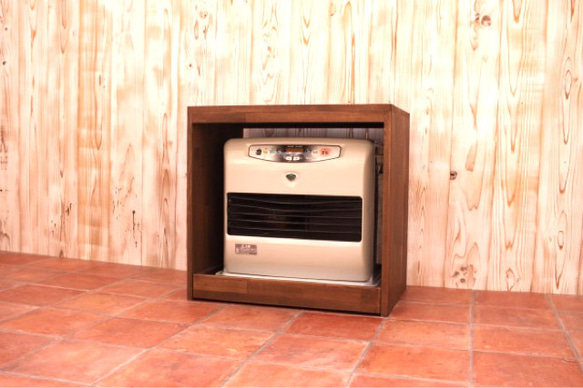 お客さまからのご要望により実現！新作ファンヒーター収納ボックス ￥3 ￥2