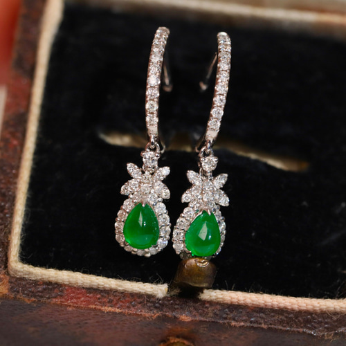 天然ダイヤモンド付きエメラルドピアスk18 ピアス（フープ） パール  