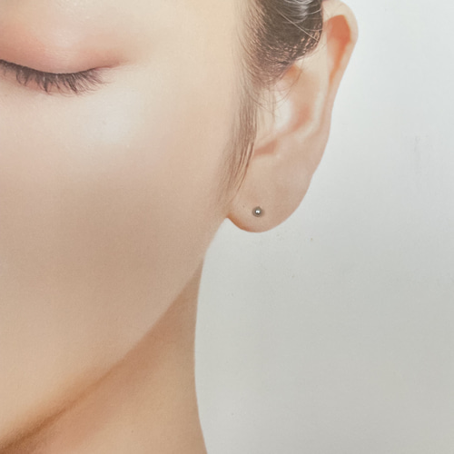 小さな小さな淡水パールまち針ピアス14kgf ピアス（スタッド・一粒