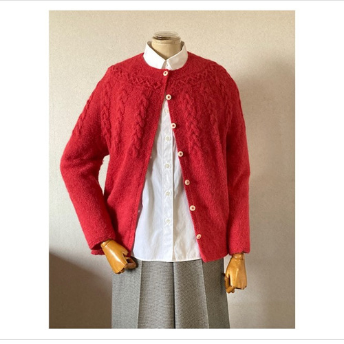 ケーブル編み 丸ヨークカーディガン レッド カーディガン Sekiya