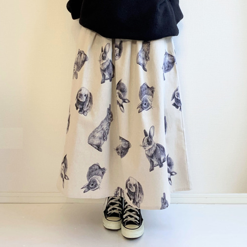 子うさぎのロングスカート＊もふもふウサギ＊マキシ丈＊ポケット付き