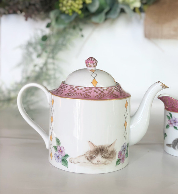 ポット・クリーマ・シュガー/可愛い猫の物語とラスター彩 ポット クリーマ ひと うつわ 愛sanjo