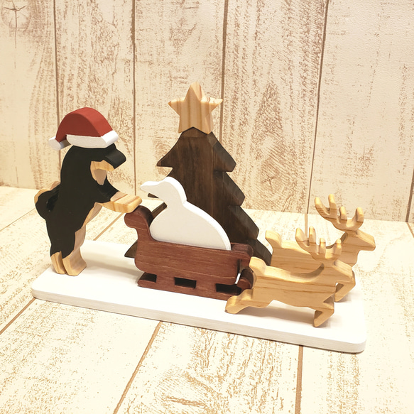 受注制作☆クリスマス☆黒柴 柴犬が遊ぶクリスマス飾り☆Christmas☆Xmas☆犬種・動物の変更可能！ 2枚目の画像