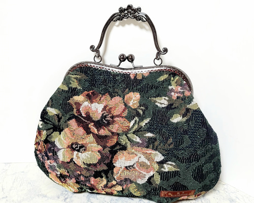 ハクちゃん様オーダー専用ページ　がま口バッグ(正絹袋帯リメイク)プラチナ箔 ハクちゃん様オーダー専用ページ がま口バッグ(正絹袋帯リメイク