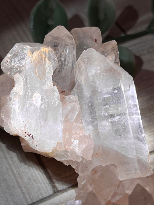 ヒマラヤ✨ マニカラン産　ピンク水晶  原石　ラフストーン　クラスター 3枚目の画像