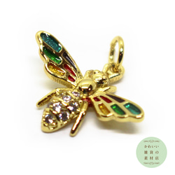 虹色の羽根のリアルな蜜蜂の真鍮製半立体チャーム（マイクロパヴェキュービックジルコニア/ゴールド）#CCZ-0022 1枚目の画像