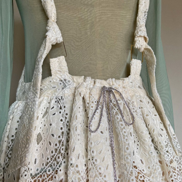 apron dress (white) 17枚目の画像