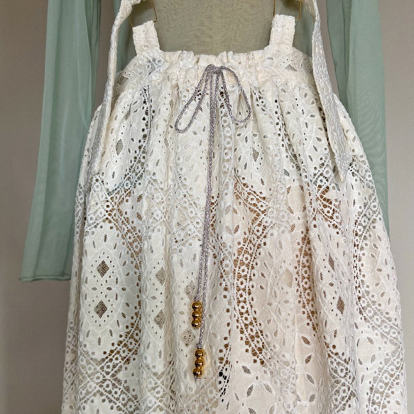apron dress (white) 12枚目の画像