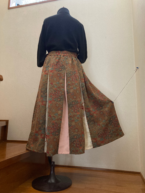 着物リメイクスカート　#14枚剥ぎスカート#更紗模様 2枚目の画像