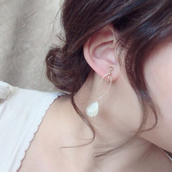 Asymmetry Shizuku square oval hoop pierce/earring 3枚目の画像