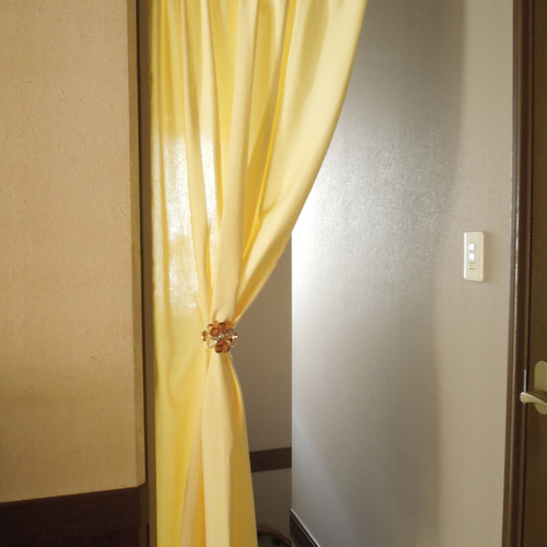 カーテン cotton 静 カーテン Z-94045 ベージュ ｜ジャストカーテン