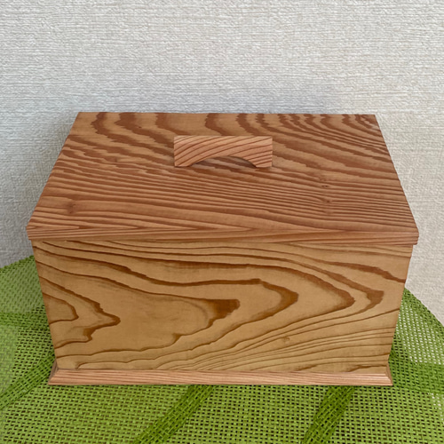 蓋付き小物入れ 杉の木 木箱 〜杉の浮造り表面仕上げ〜 その他ケース