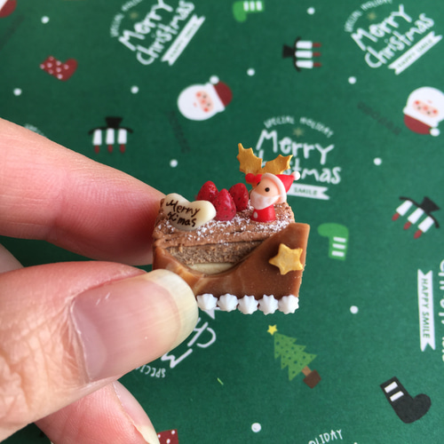 ソリに乗ったサンタさんケーキ その他置物 B&R手作り工房 通販