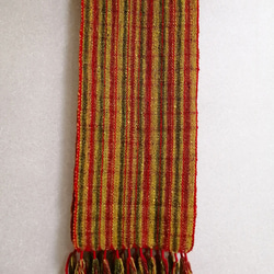 手織りマフラー　印象的なたっぷりフリンジの赤系チェック　１点もの 2枚目の画像