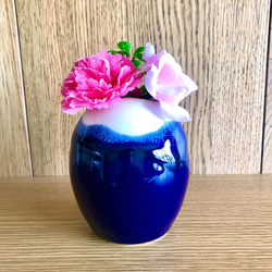 青釉掛分花瓶 1枚目の画像