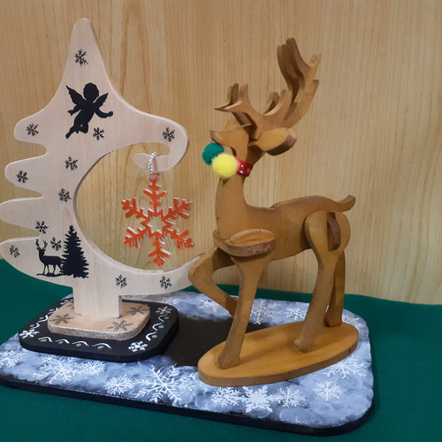 Xmasツリーとトナカイ(木工アート) その他置物 makochin 通販 14947885