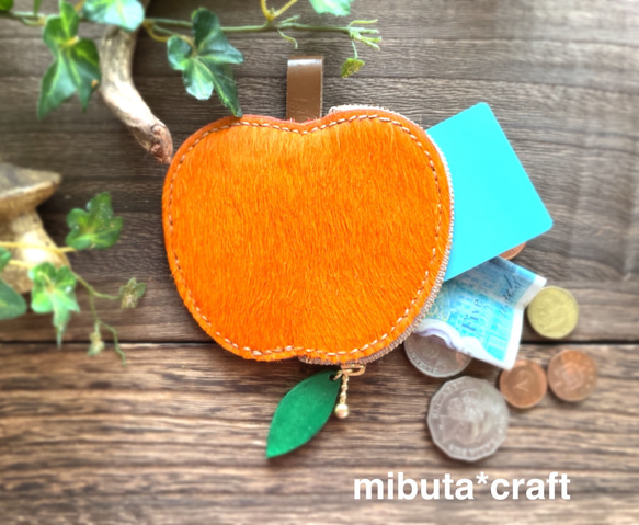 オレンジのハラコのりんごちゃんコインケース　new 3枚目の画像