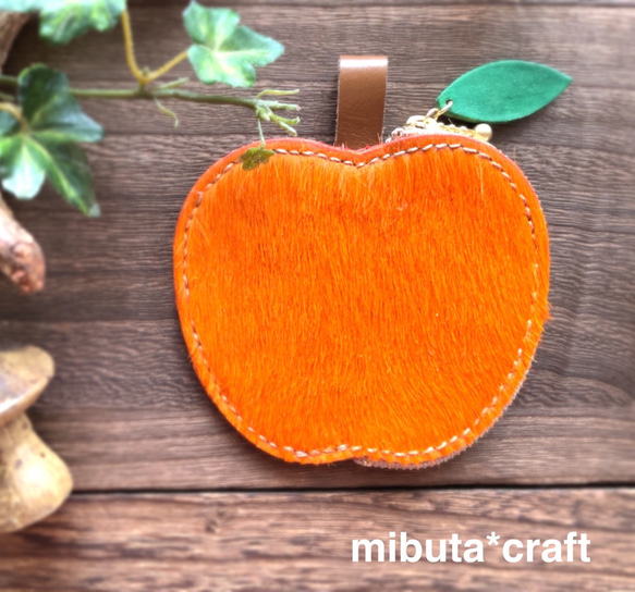 オレンジのハラコのりんごちゃんコインケース　new 1枚目の画像