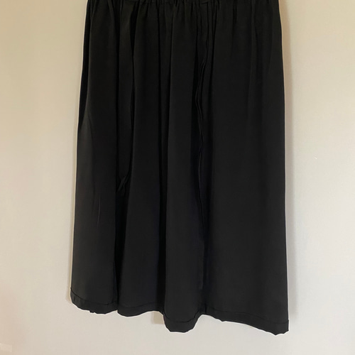 黒の水玉模様 フレアスカートペチコート付き Pさまご予約品 丈変更 お