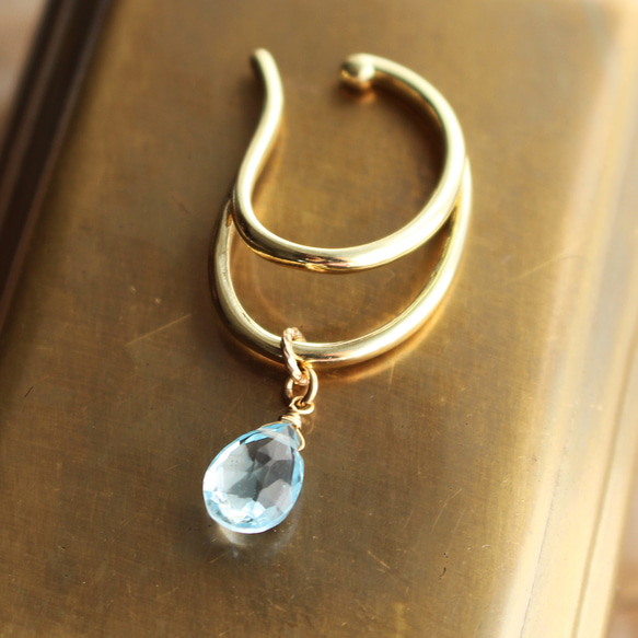 十一月生日石，天藍色托帕石 &lt;寶石品質，水滴形切割&gt; 耳環 第3張的照片