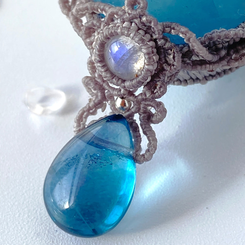 アクアマリン(ソフィア)×アパタイト×3種類のムーンストーン×ブルー