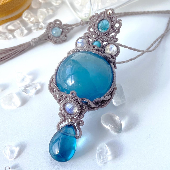 アクアマリン(ソフィア)×アパタイト×3種類のムーンストーン×ブルー